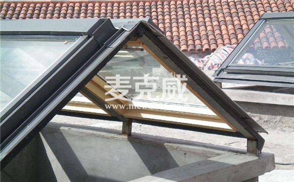 安装坡屋顶天窗有什么要求